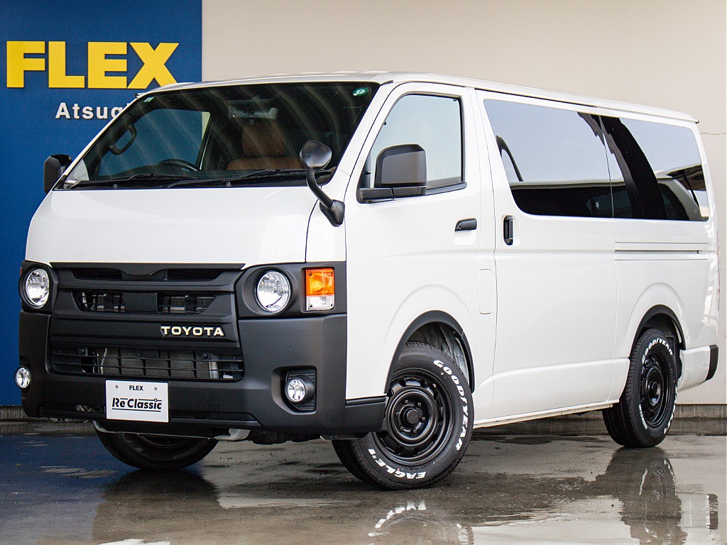 R4年式　ハイエースバン　S-GL　ダークプライムⅡ　ガソリン2WD　Reclassicキット！丸目！