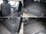 ２列目以降はカーゴマットが装備されております！