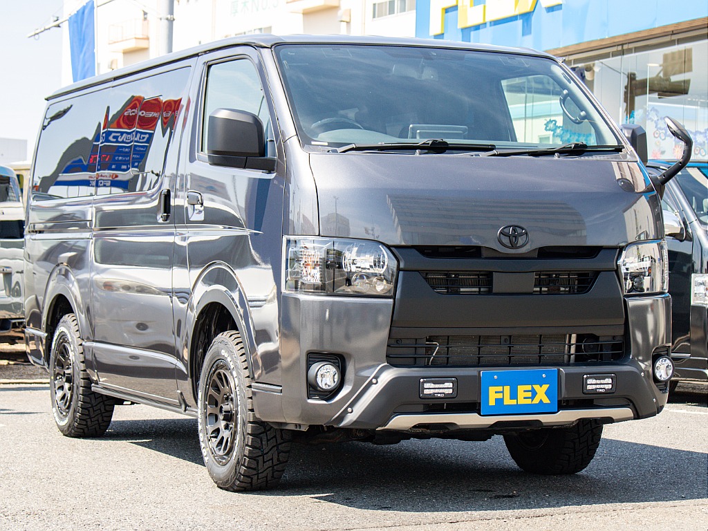TRDオフロードバンパーを装備してます！