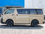 人気のアースカラーパッケージのお車になります！