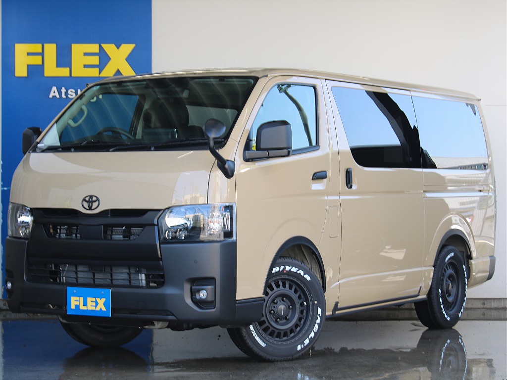 令和７年式　ハイエースバン　S-GL　アースカラーパッケージ　ガソリン２WD　ブラックエディションパッケージ！