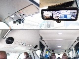 メーカーオプションのデジタルインナーミラーが搭載されてます！