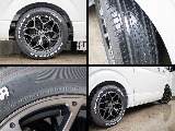 バルベロスタイリングヘックスアルミホイールにグットイヤーナスカータイヤ１７インチを装備してます！