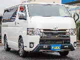 メーカーオプションも多数装備されている車両となります！