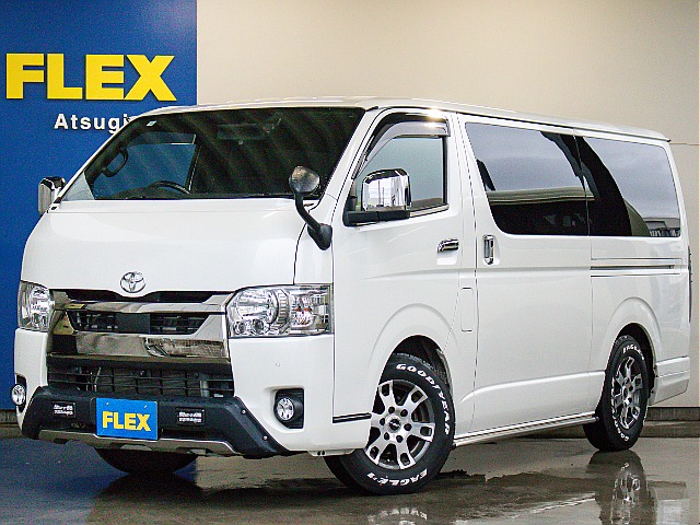 R3年式　ハイエースバン　S-GL　DPⅡ　ディーゼル2WD　TRDフルエアロ搭載のオフロードカスタム仕様！
