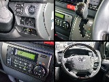 運転席周りのお写真になります！目立つ傷や汚れは無く状態良好です！