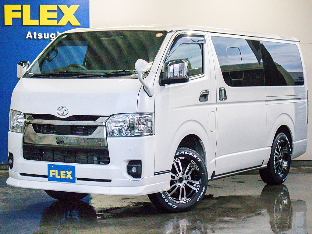 R5年式　ハイエースバン　スーパーGL　ダークプライムⅡ　高年式低走行のディーゼル4WD！新品カスタムとメーカーオプション多数装備！