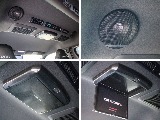 後方にはフリップダウンモニターとルーフスピーカーまで付いてます！