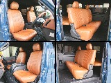 オリジナルシートカバーブラウンを全席装備してます！