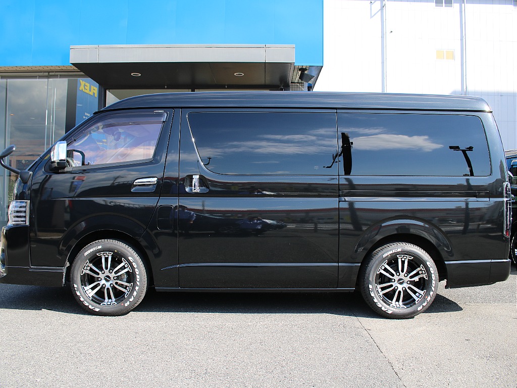 片側パワースライドドアの車両になります！