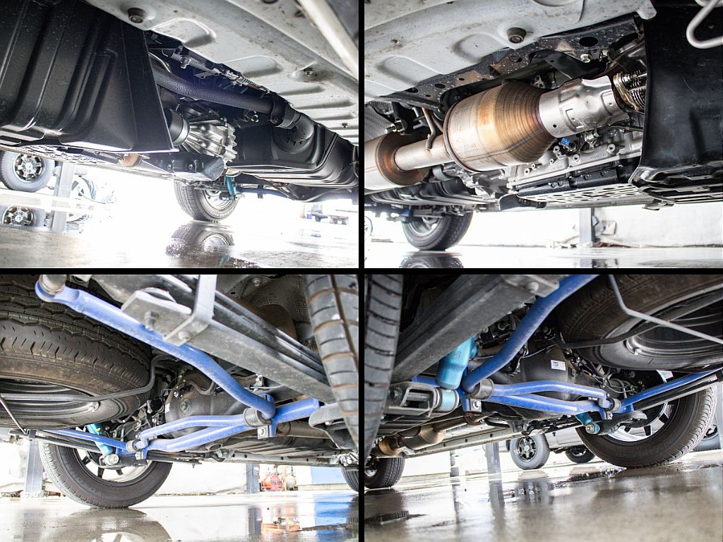 足回り強化済みの車両となっていて強化スタビライザーとショックアブソーバーも装備されてます！