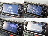 トヨタ純正の7インチナビ装備しております!
