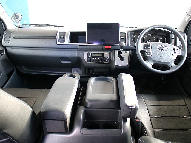 運転席周りのお写真になります！