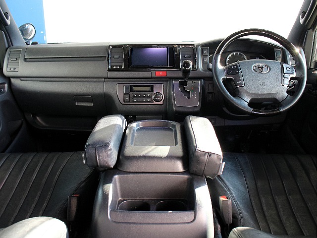 視認性の良いコクピット周りになってます！