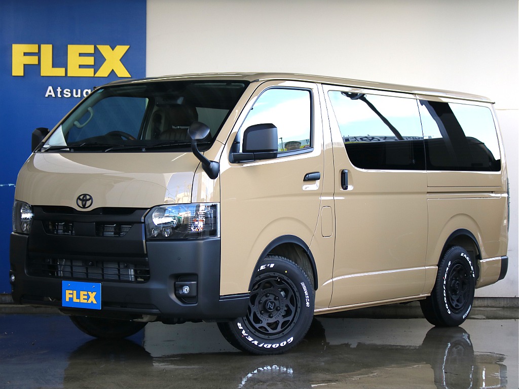 R7年式　ハイエースバン　S-GL　2.0L　ガソリン2WD　アースカラーベージュ！登録済み未使用車！