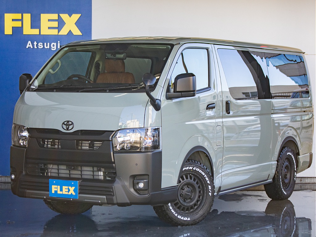 R7年式　ハイエースバン　S-GL　2.0　ガソリン2WD　【登録済み未使用車】　大人気のアースカラー！