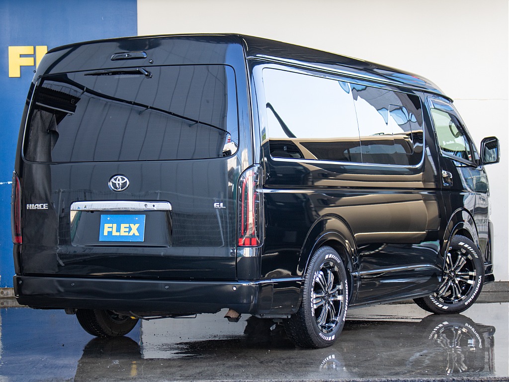 後方から見ても可能な1台です！