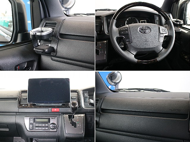 ヤック製のドリンクホルダーが装備されてます！