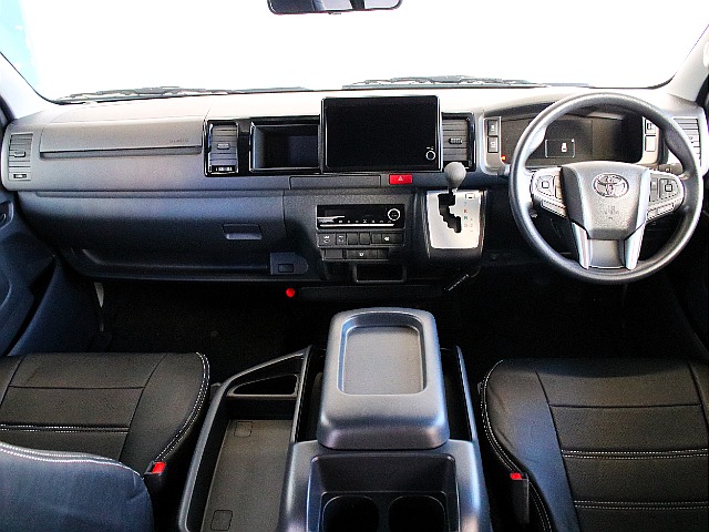 一新されたコックピット！