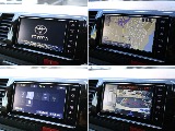 純正7インチナビが装備されてます！Bluetooth機能もお使い頂けます！