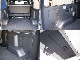ハイエースならではの荷室空間となってます！