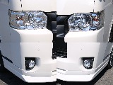 純正のLEDヘッドライトに、フォグランプもLEDになってます！