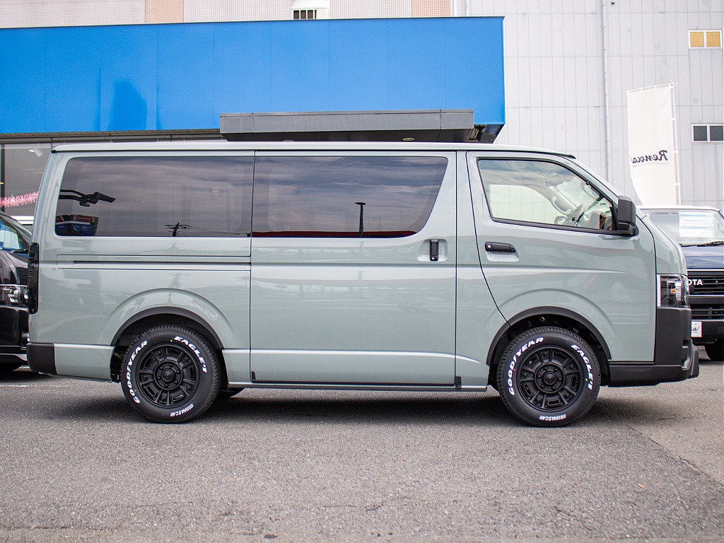 両側パワースライドドアが搭載してます！