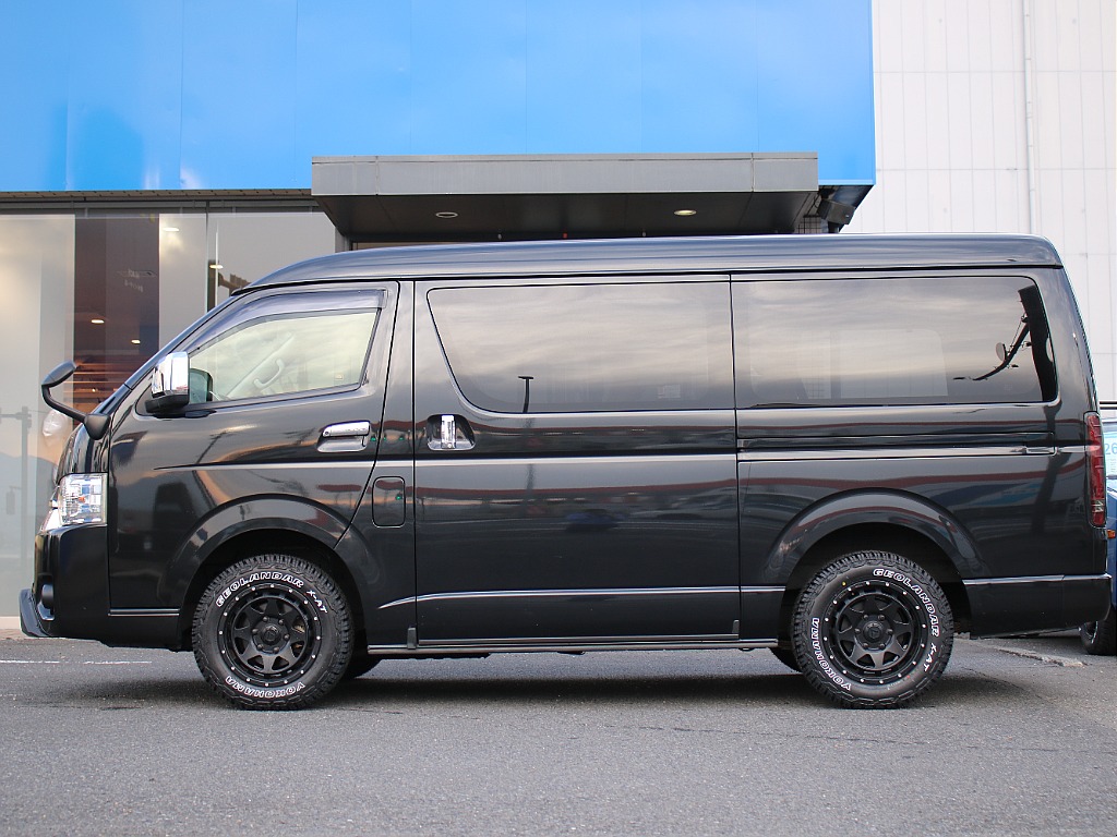 メーカーオプションのパワースライドドアを装備しております！