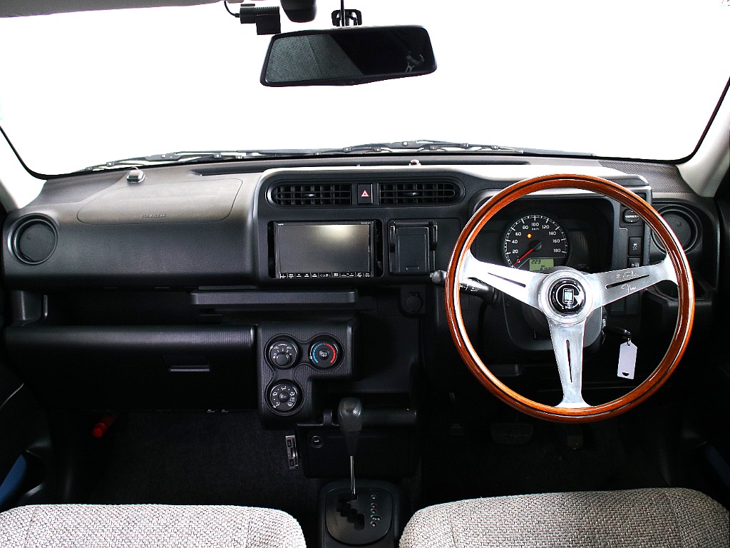 状態良好なユーロボックスが入庫しました！