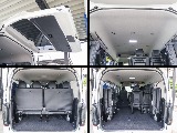 4列目は跳ね上げ可能です！荷物を載せるスペースも確保できます！