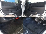 運転席・助手席のドア、足元のお写真になります！