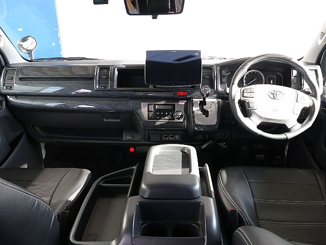 運転席周りのお写真になります！