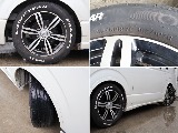 SD6アルミホイールにグッドイヤーナスカータイヤ17インチを装備しております！