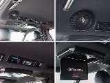 フリップダウンモニターにルーフスピーカーまで装備しております！