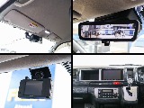 メーカーオプションのデジタルインナーミラー装備！前後ドラレコも装備済みです！