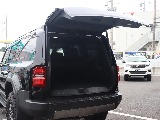 リアゲートは上開きになります♪
