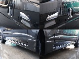 モデリスタのサイドスカートを装備しております！