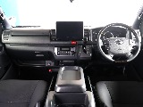 R8年登録の高年式低走行車両！