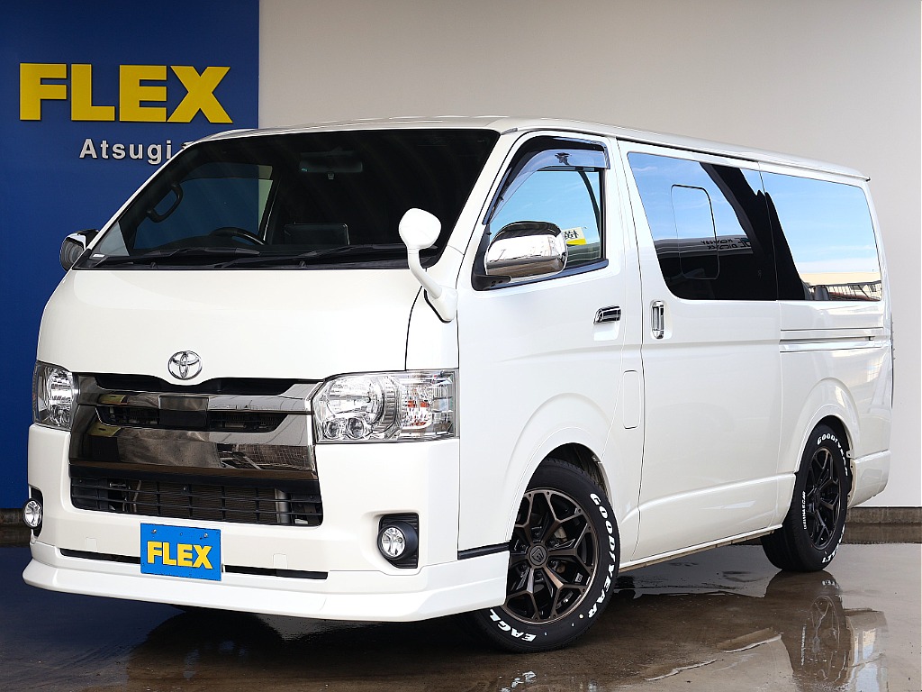 R2年　ハイエースバン　S－GL　ダークプライムⅡ　ガソリン2WD　買取車両！カスタム豊富な一台！