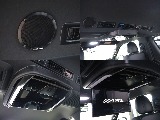 12.8インチフリップダウンモニターで後席に座っている方もT...