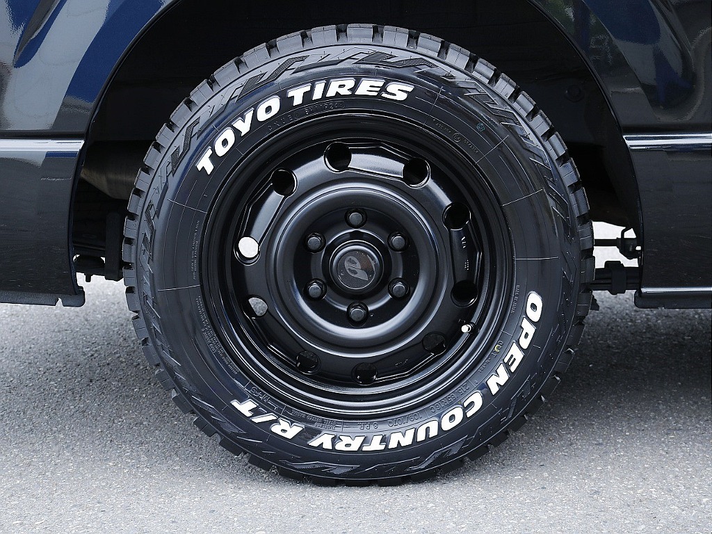 トヨタ ハイエースバン 5D2.8DTスーパーGLダークプライムⅡL 4WD  茨城県の詳細画像 その11