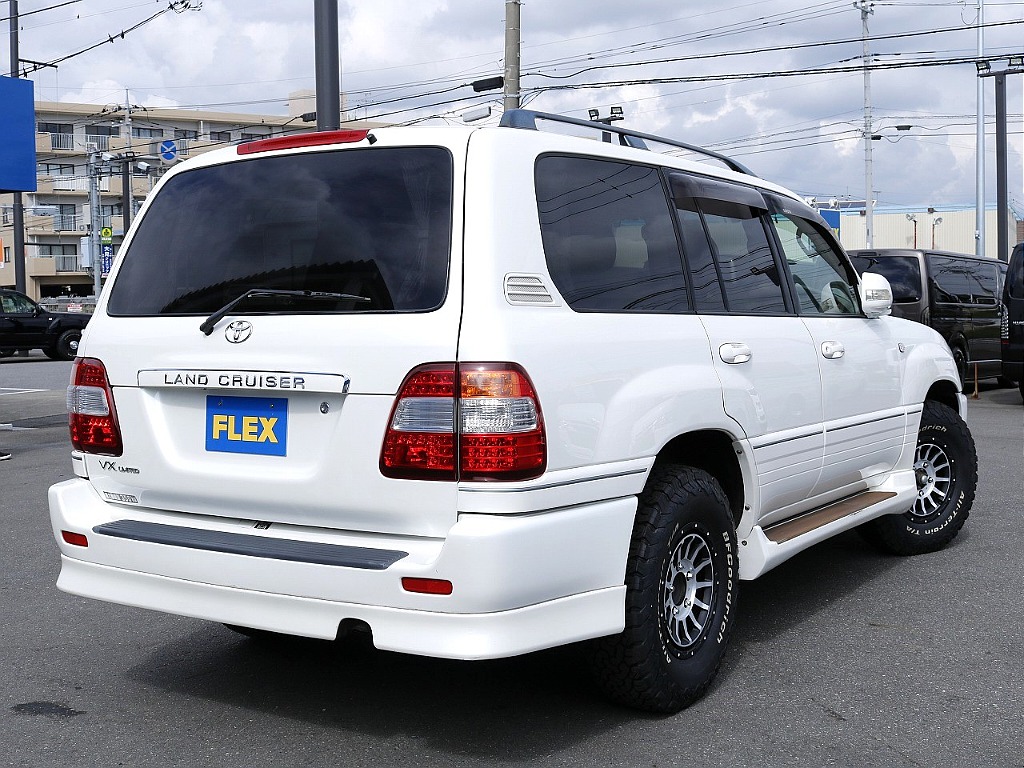 トヨタ ランドクルーザー100 バン4.2DT VXリミテッド 4WD 最終型ディーゼルターボ 茨城県の詳細画像 その16