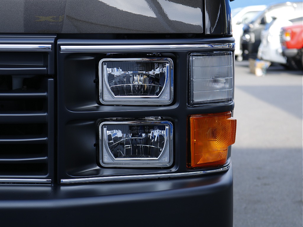 追加カスタムパーツも豊富に取り揃えておりますのでご相談下さい！