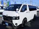 茨城県つくば市にハイエース専門の新車・中古車の展示場を展開！人気のグレード・年式をその場で見比べられます♪皆様のご来場、お問合せを心よりお待ちしております☆