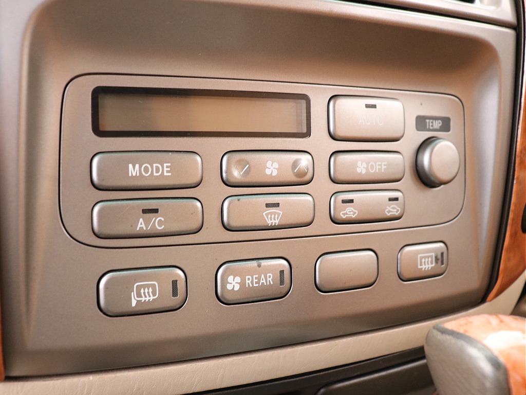 エアコン操作部！