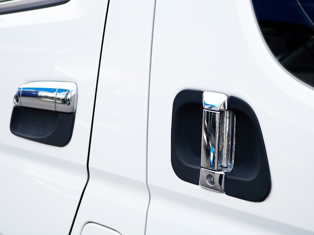 追加カスタムパーツも豊富に取り揃えておりますのでご相談下さい！