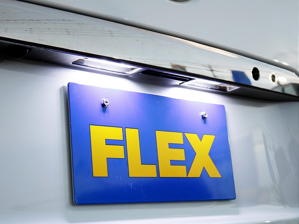 追加カスタムパーツも豊富に取り揃えておりますのでご相談下さい！