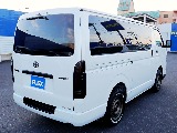 茨城県つくば市にハイエース専門の新車・中古車の展示場を展開！人気のグレード・年式をその場で見比べられます♪皆様のご来場、お問合せを心よりお待ちしております☆