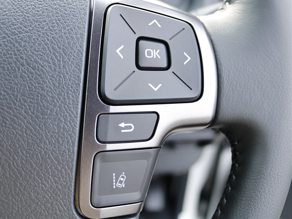 追加カスタムパーツも豊富に取り揃えておりますのでご相談下さい！