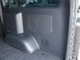 傷ついている車が多い箇所である、リアの内張もきれいな状態を保っております♪